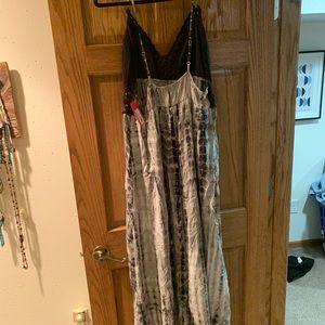 Long maxi dress tie-dye